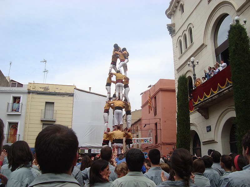 castellers (human towers)